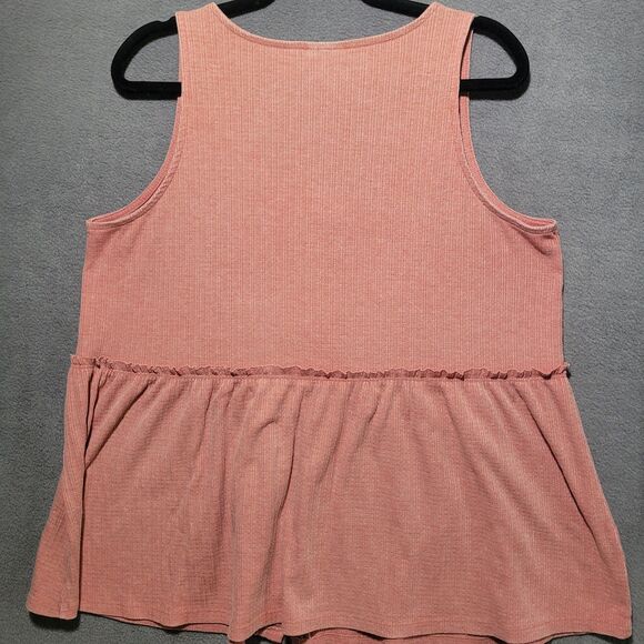 Torrid Sleeveless Blouse Women's Size 00 Conversion‎ Medium - Picture 3 of 4